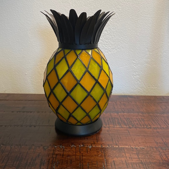 PATTY LITE VINTAGE CANDLE HOLDER.